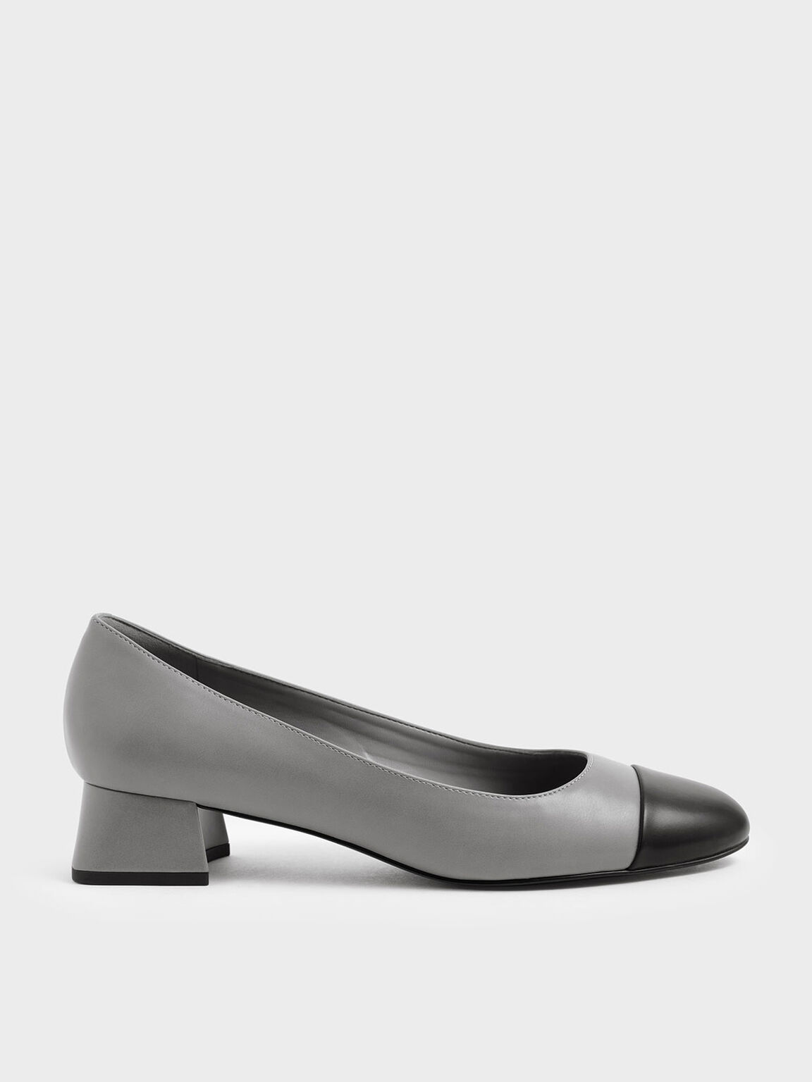 Two-Tone Round Toe Curved Block Heel Pumps
